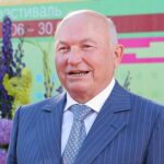 Мэр с кепкой
